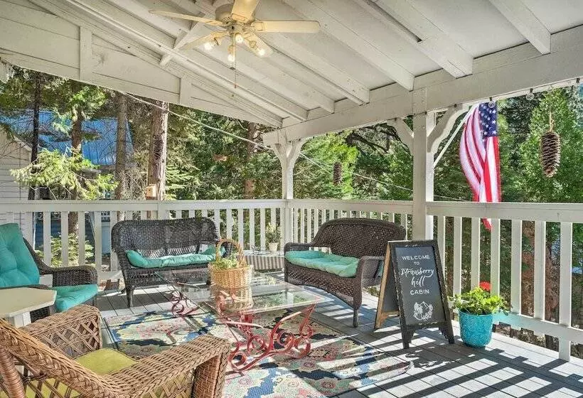 Strawberry Hill Cabin  5 Mi To Skiing And Lake