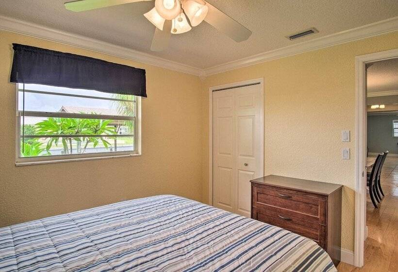 Sunny Canalfront Getaway, 8 Mi To Cocoa Beach