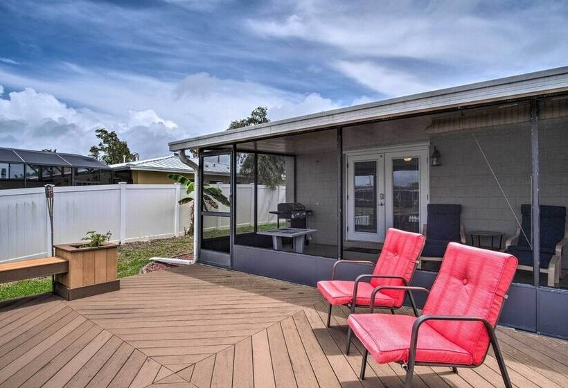 Sunny Canalfront Getaway, 8 Mi To Cocoa Beach