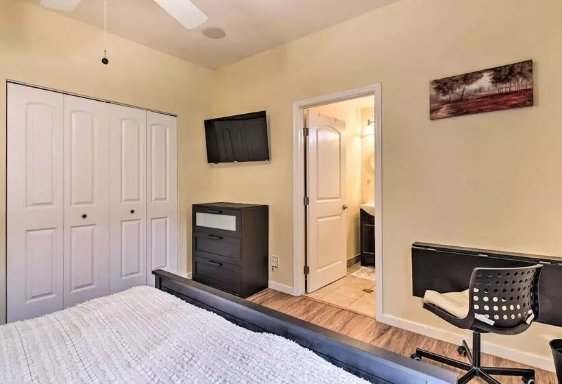 Updated Bay Area Abode Near Beach & Dtwn Sf!