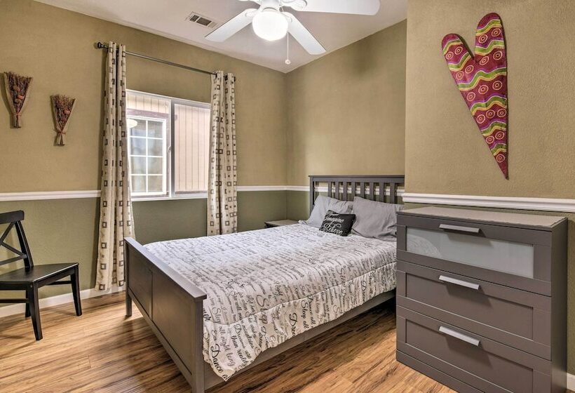 Updated Bay Area Abode Near Beach & Dtwn Sf!