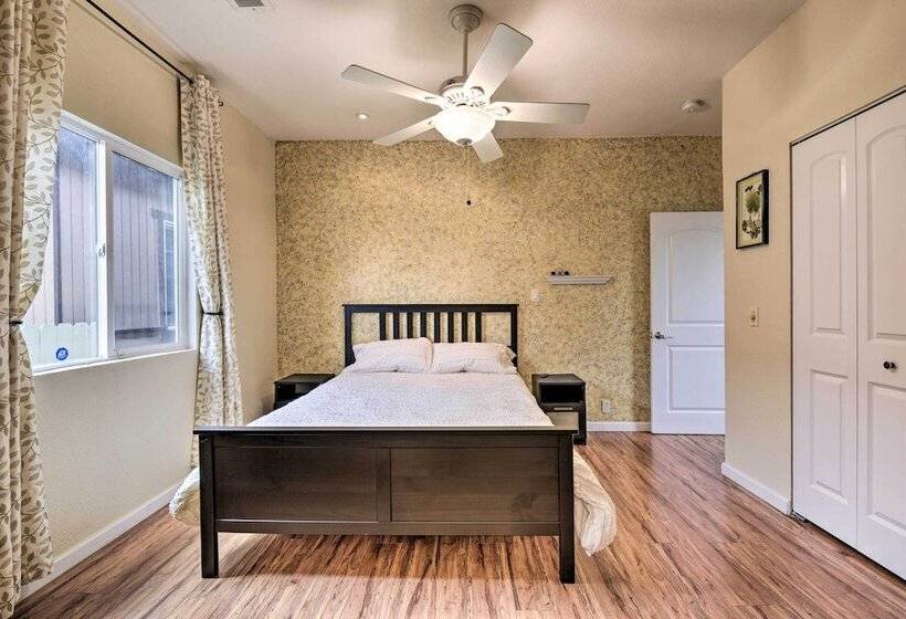 Updated Bay Area Abode Near Beach & Dtwn Sf!