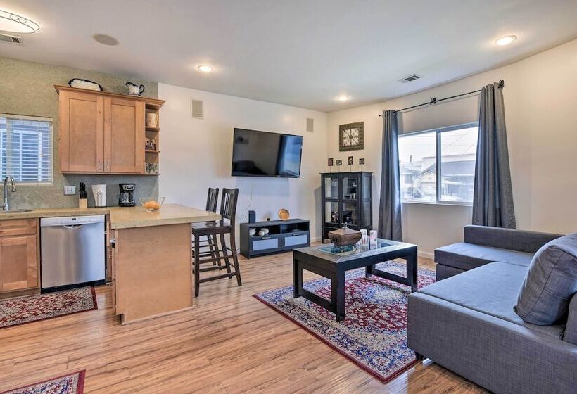 Updated Bay Area Abode Near Beach & Dtwn Sf!