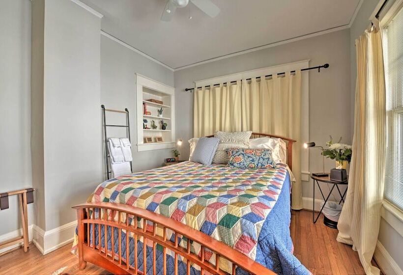 Vintage Chic Cottage < 1 Mile To Unc Greensboro!