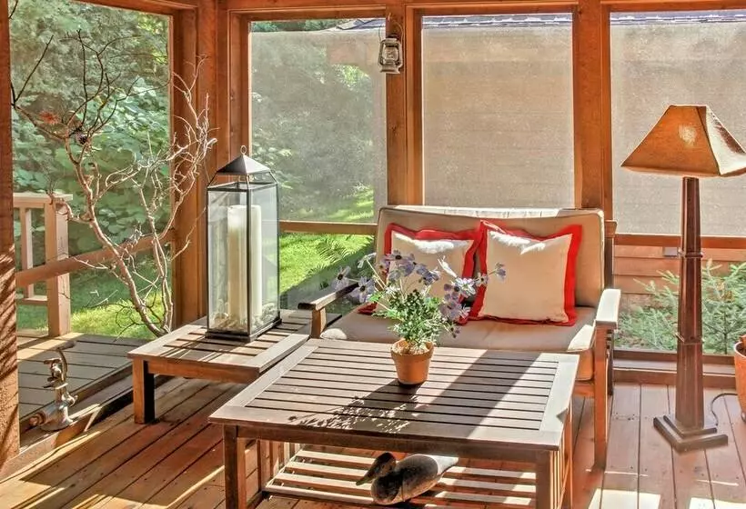 Waterfront Crosslake House: Private Dock & Beach!