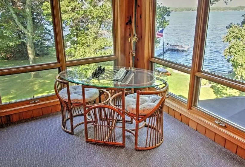 Waterfront Crosslake House: Private Dock & Beach!