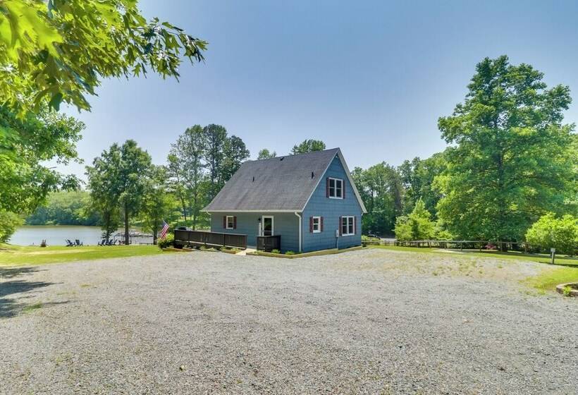 Waterfront, Deck: Peaceful Louisa Cottage Escape