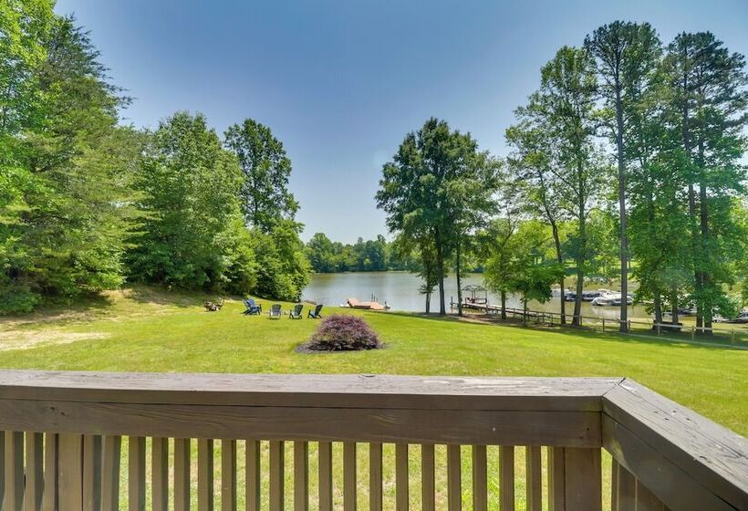 Waterfront, Deck: Peaceful Louisa Cottage Escape
