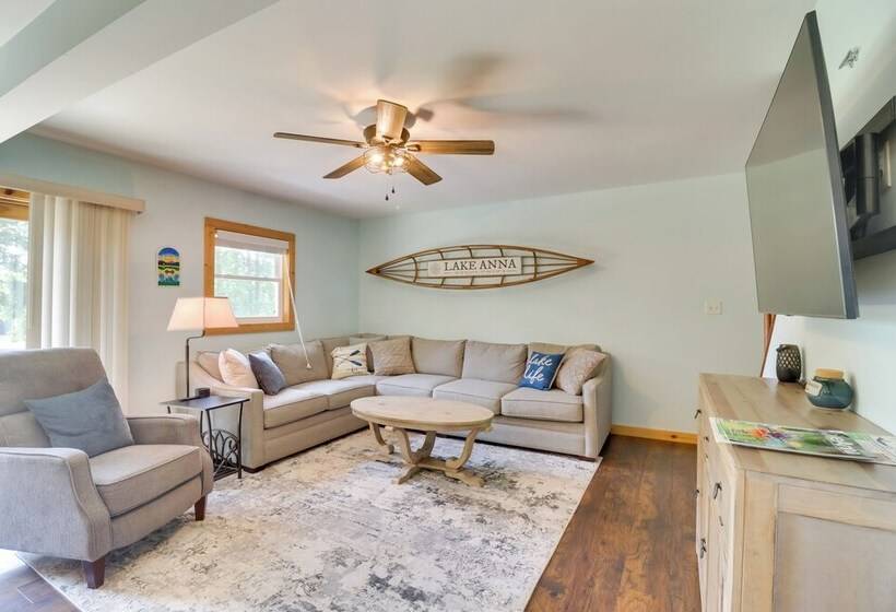 Waterfront, Deck: Peaceful Louisa Cottage Escape