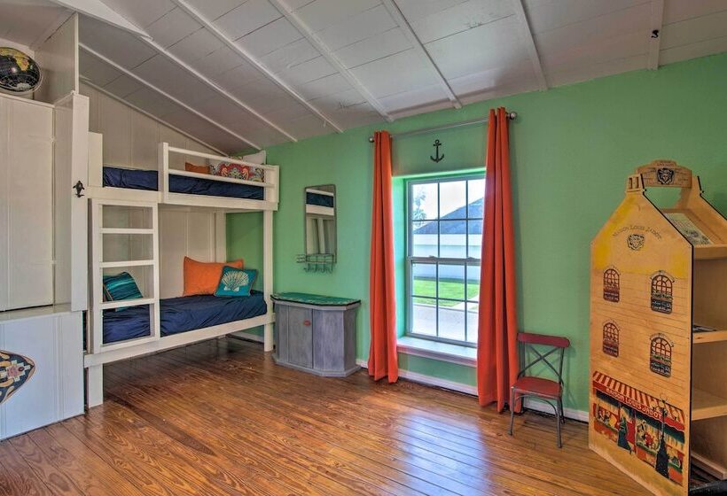 Waterfront Port Isabel Family Home W/ Pool & Pier!