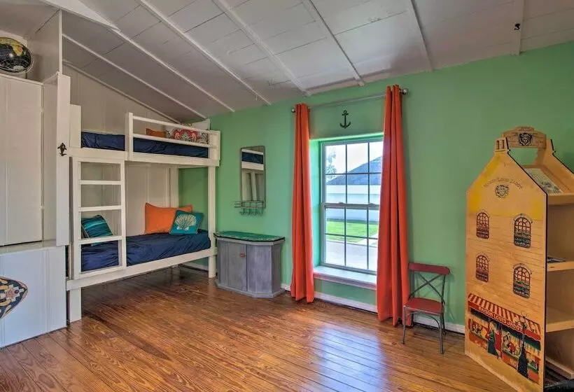 Waterfront Port Isabel Family Home W/ Pool & Pier!