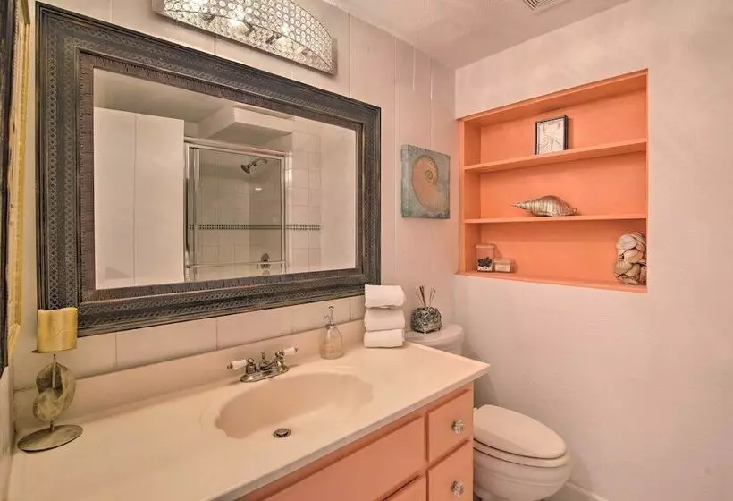 Waterfront Port Isabel Family Home W/ Pool & Pier!