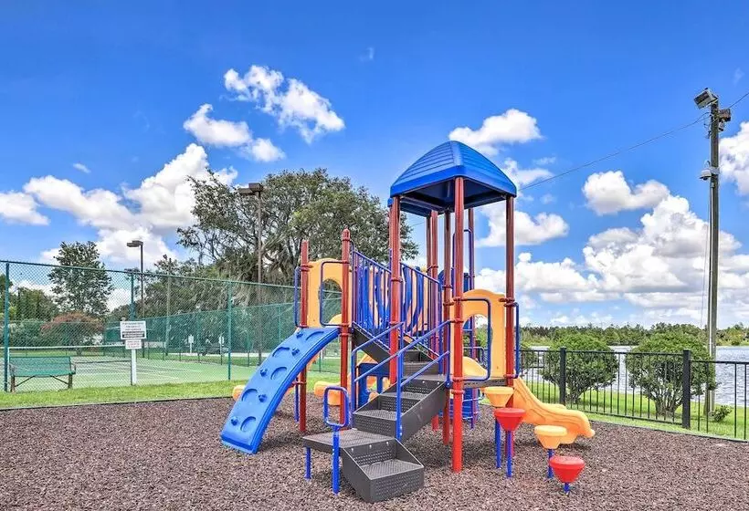 Steps To Pool: Winter Garden House W/ Lanai!