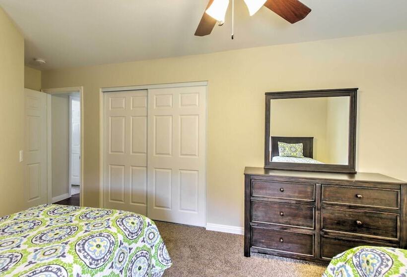 065355: Luxury 3 Br Desert Retreat: Near Coachella