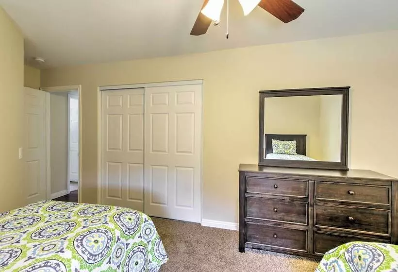 065355: Luxury 3 Br Desert Retreat: Near Coachella
