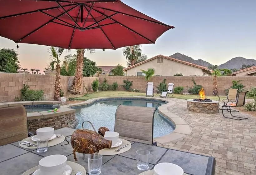 065355: Luxury 3 Br Desert Retreat: Near Coachella