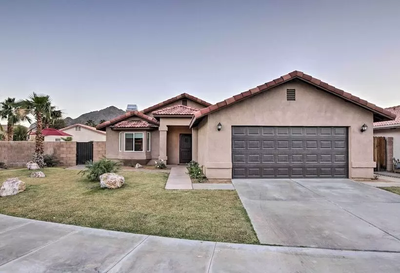 065355: Luxury 3 Br Desert Retreat: Near Coachella