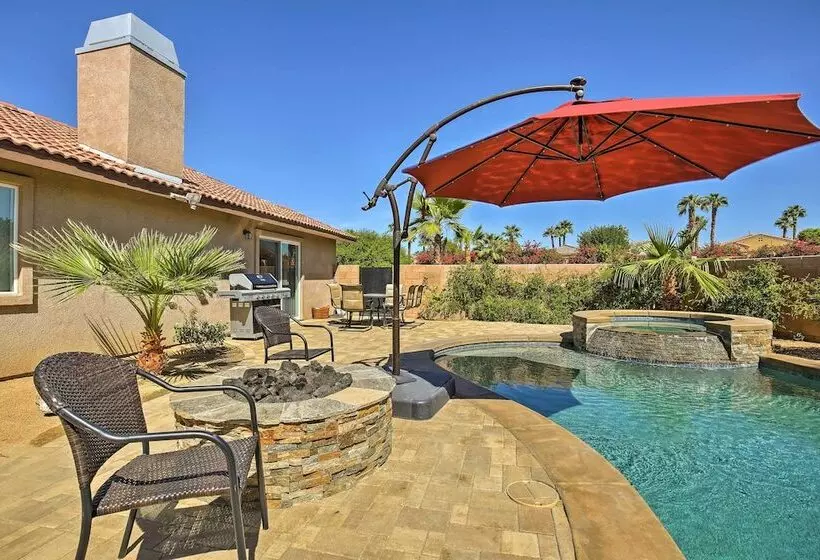 065355: Luxury 3 Br Desert Retreat: Near Coachella