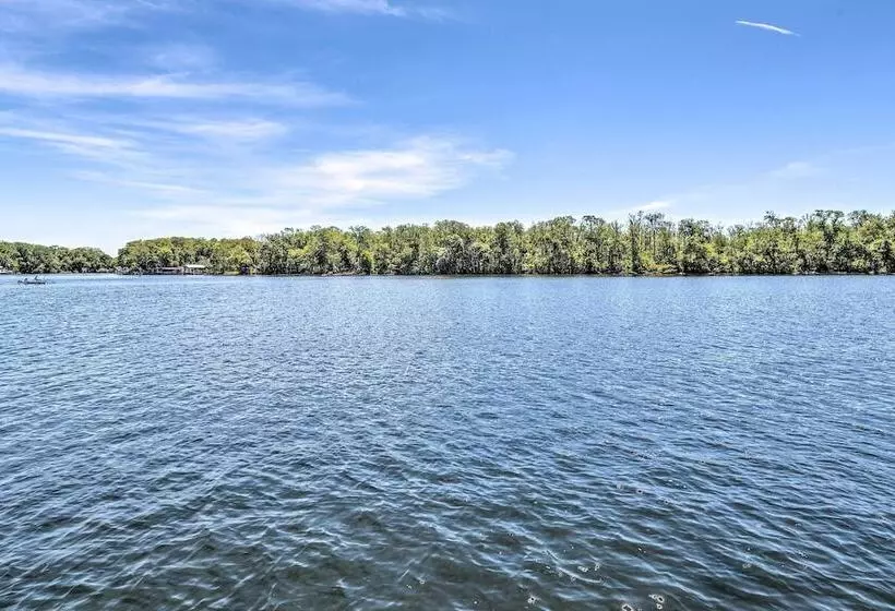 Angler S Getaway: Riverfront Home W/boat Dock