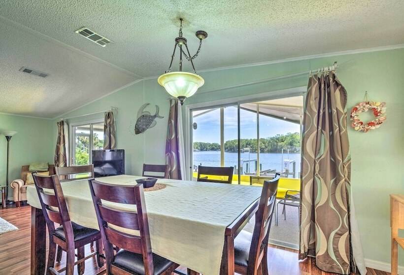Angler S Getaway: Riverfront Home W/boat Dock