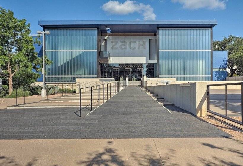 Ideally Located  Austin Oasis  W/ Pool & Hot Tub!