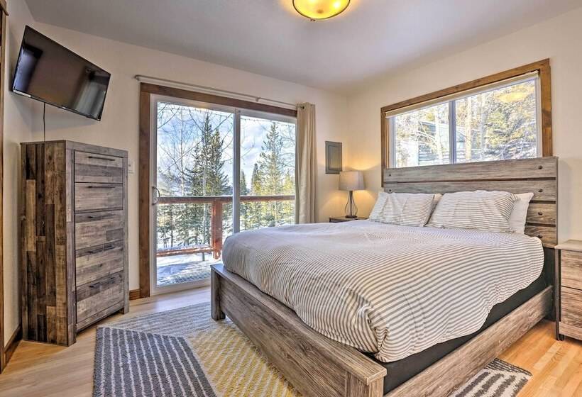 Mtn View Retreat W/ Hot Tub In Breckenridge!