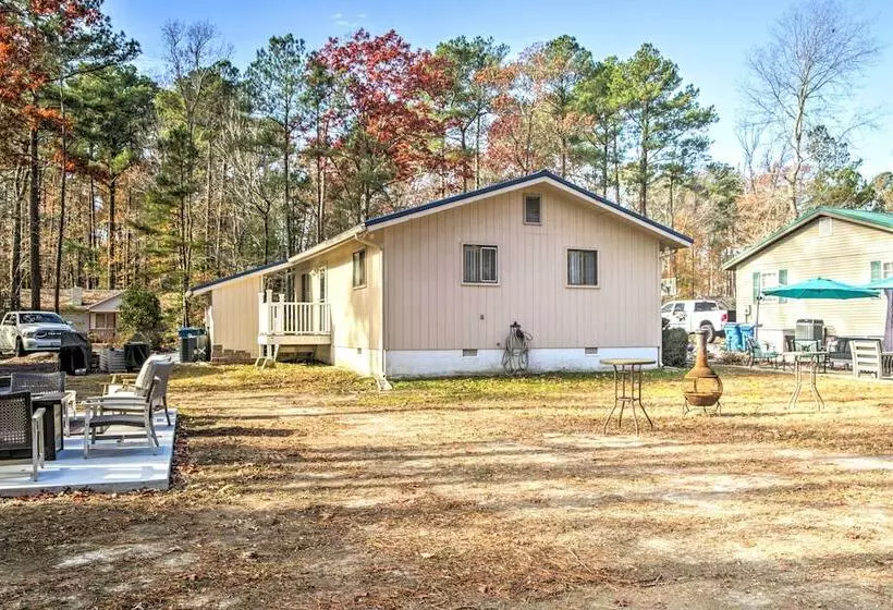 Berlin Home W/ Patio, 9 Mi To Ocean City Beaches