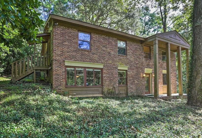 Charming Tallahassee Family Hideaway: 5 Mi To Fsu!
