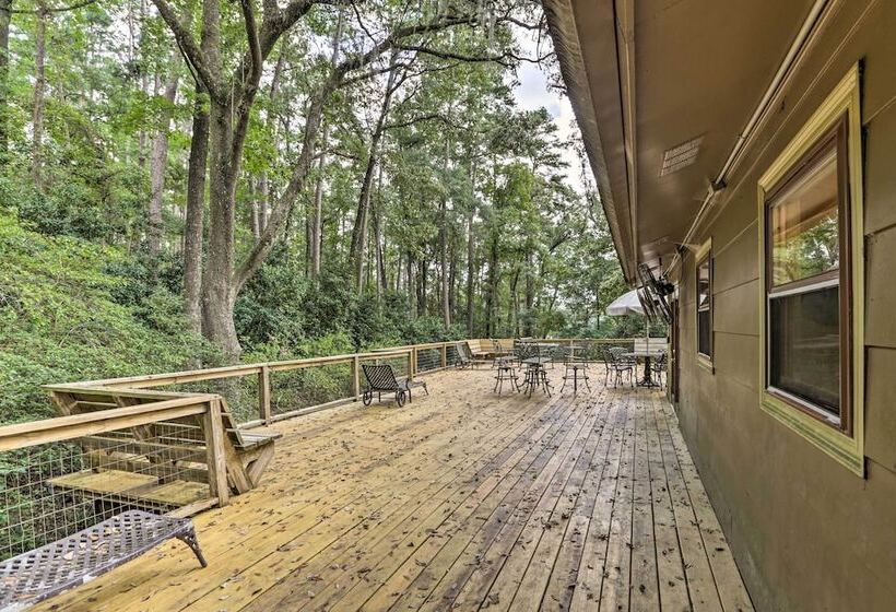 Charming Tallahassee Family Hideaway: 5 Mi To Fsu!