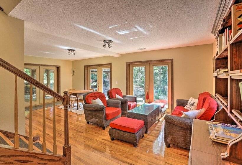 Charming Tallahassee Family Hideaway: 5 Mi To Fsu!