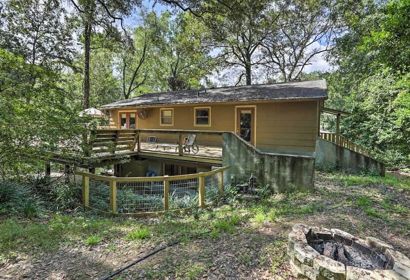 Charming Tallahassee Family Hideaway: 5 Mi To Fsu!