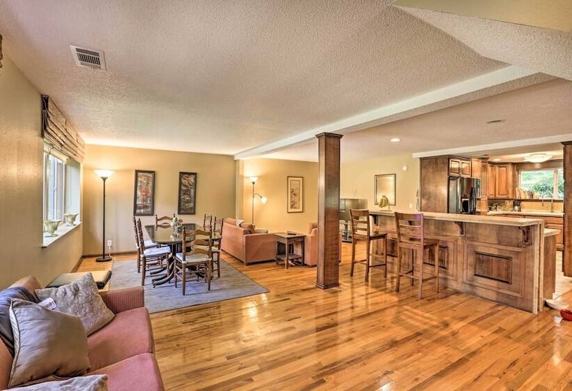 Charming Tallahassee Family Hideaway: 5 Mi To Fsu!