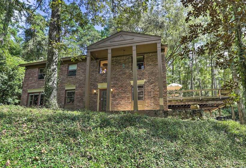 Charming Tallahassee Family Hideaway: 5 Mi To Fsu!