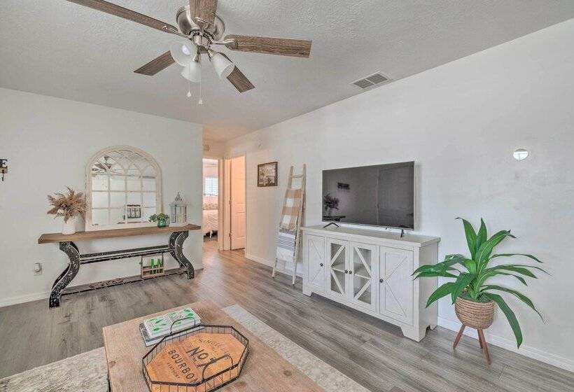 Cozy Home, ~ 8 Mi To World Equestrian Center