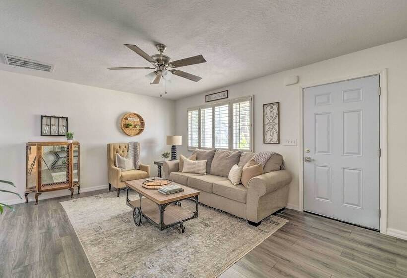 Cozy Home, ~ 8 Mi To World Equestrian Center