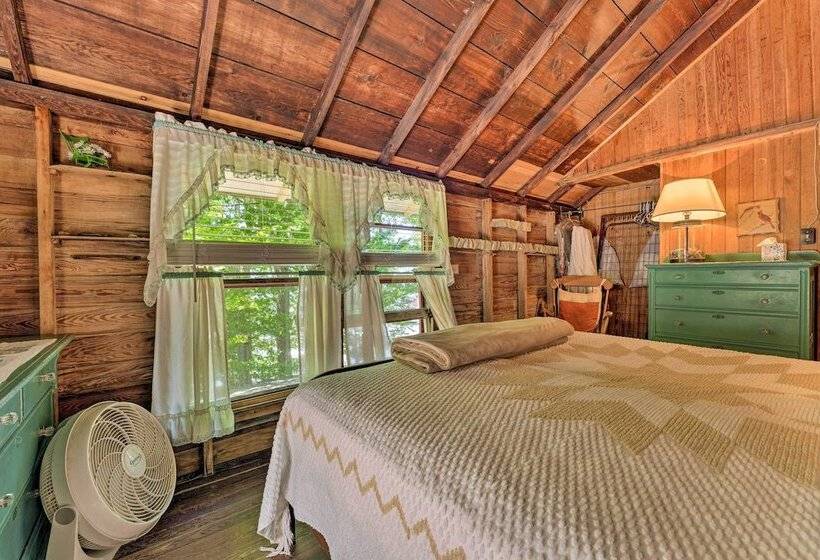 Douglas  Whispering Winds  Cottage W/ Beach!