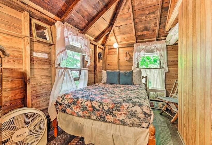 Douglas  Whispering Winds  Cottage W/ Beach!