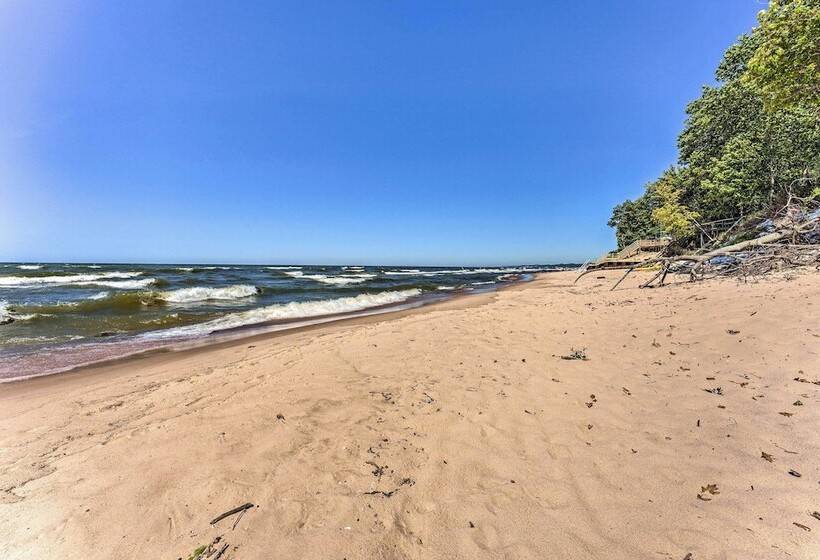 Douglas  Whispering Winds  Cottage W/ Beach!