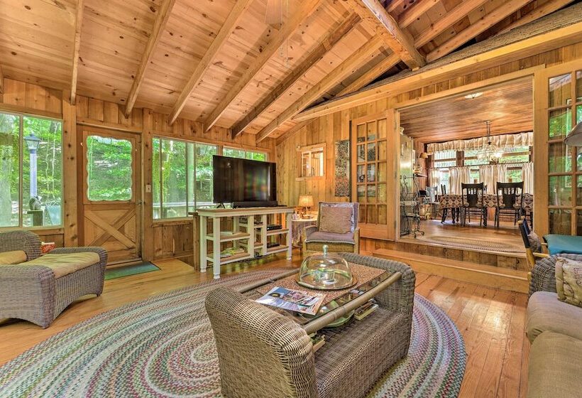 Douglas  Whispering Winds  Cottage W/ Beach!