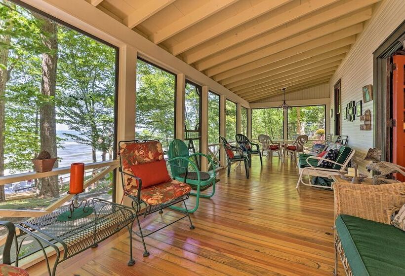 Douglas  Whispering Winds  Cottage W/ Beach!