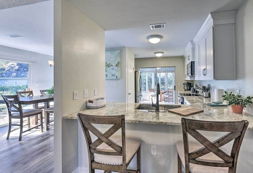 Family Friendly Home Near Destin Beaches