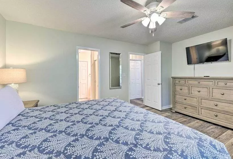 Family Friendly Home Near Destin Beaches