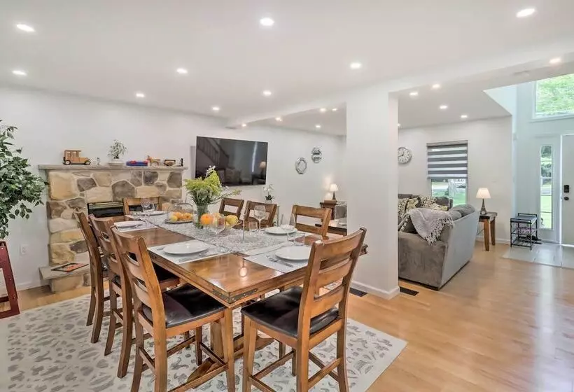 Pocono Summit Family Paradise W/ Yard & Game Room!