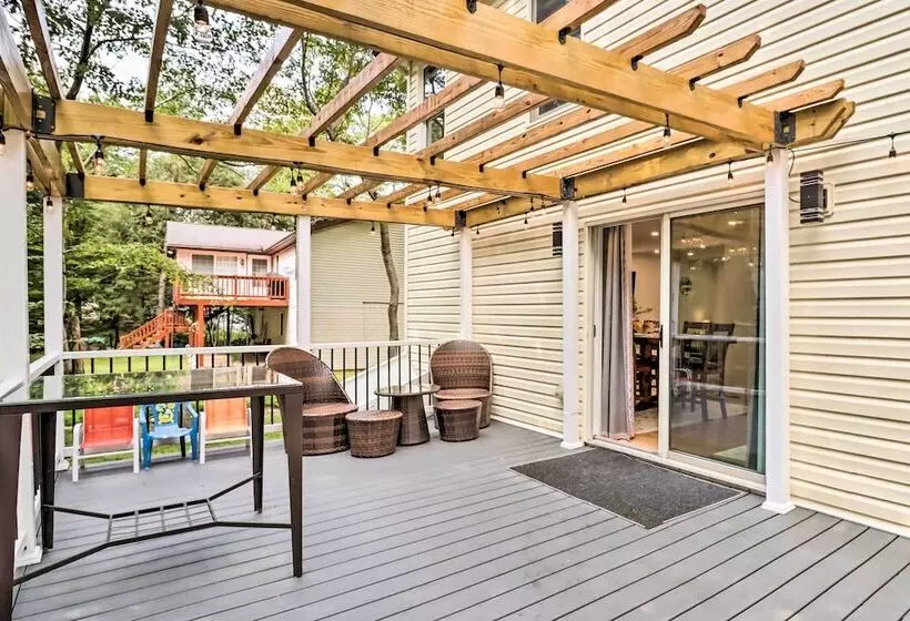 Pocono Summit Family Paradise W/ Yard & Game Room!