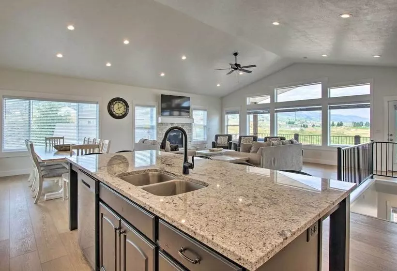 Garden City Retreat W/ Access To Bear Lake!