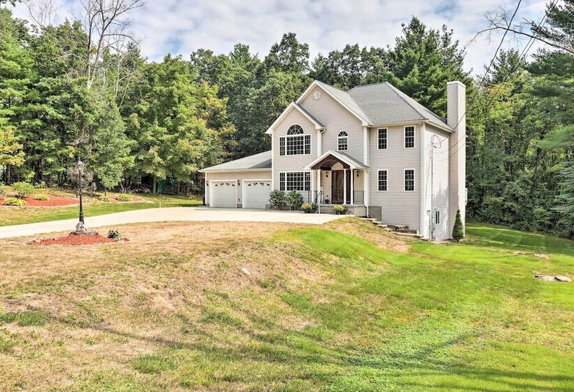 Granby Home W/ Deck < 1/2 Mi To Aldrich Lake!