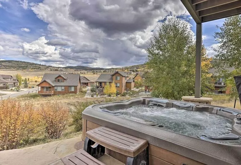 Granby Home W/ Hot Tub + Ski, Golf & Pool Access