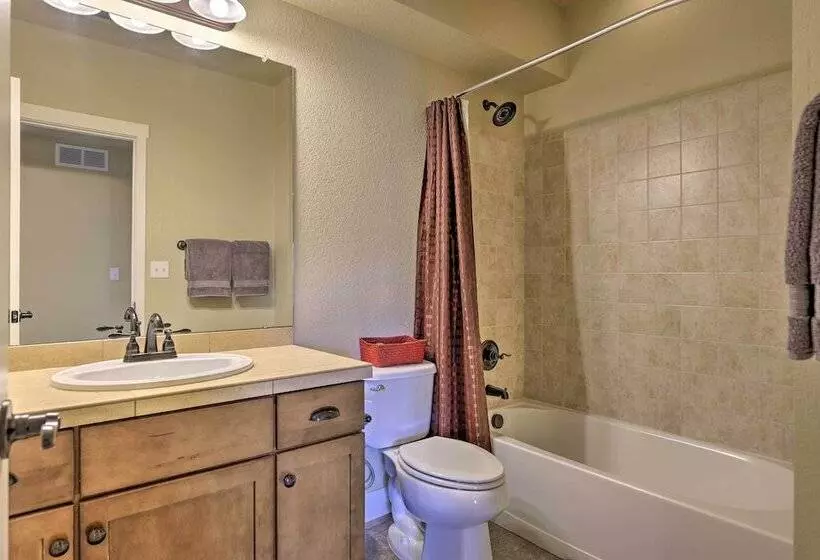 Granby Home W/ Hot Tub + Ski, Golf & Pool Access