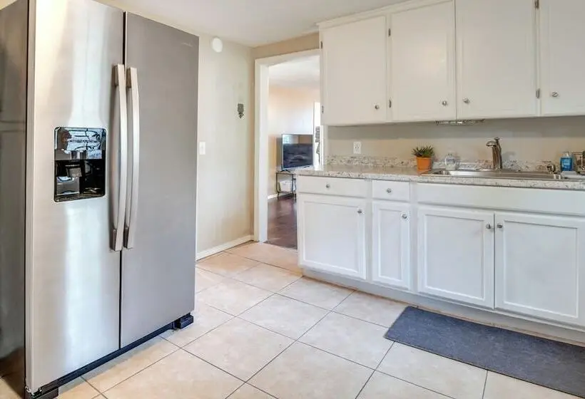 Half Mi To Marina: Pet Friendly Disney Home