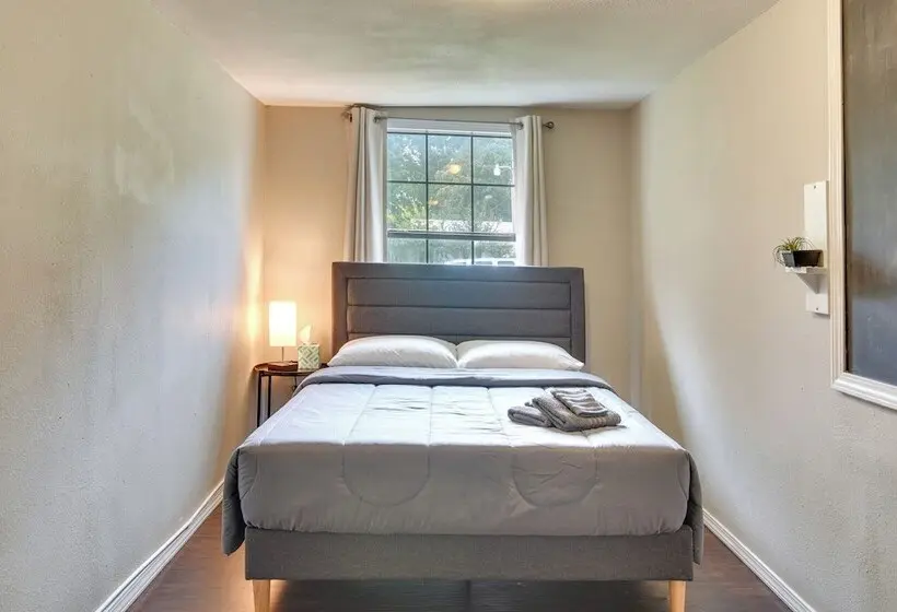 Half Mi To Marina: Pet Friendly Disney Home